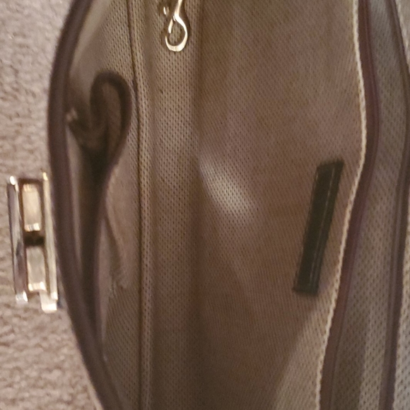 Signature Canvas Dooney & Bourke Hobo Shoulder Bag - Picture 8 of 8